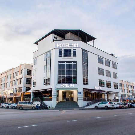 Hotel 101 Permas Jaya Johor Bahru Extérieur photo